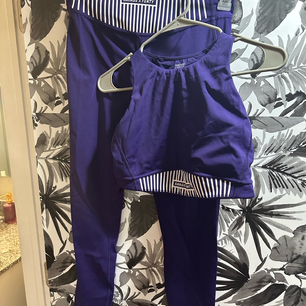 Savage X Fenty Purple Large Leggings and Bra